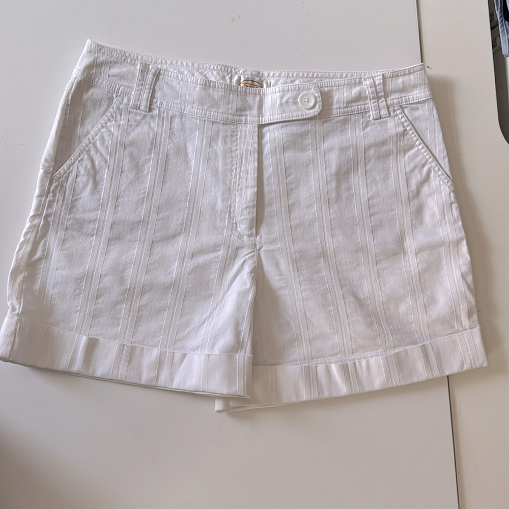 Talbots New Without tag, White Bermuda Shorts size 12